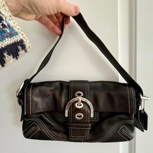 BLACK LEATHER COACH BAG